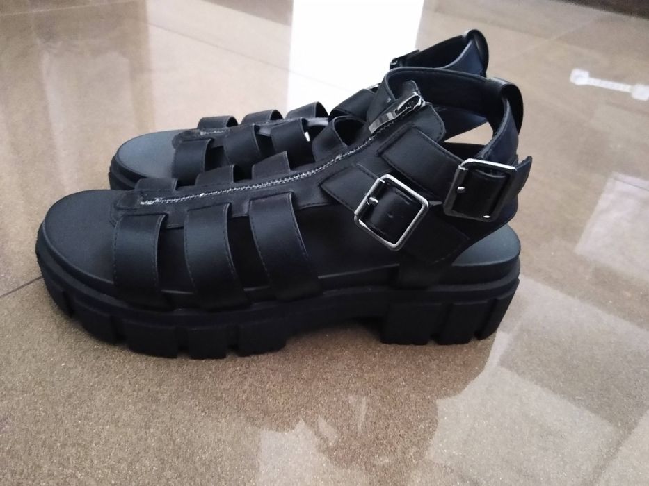 Sandały Deichmann rozm. 40