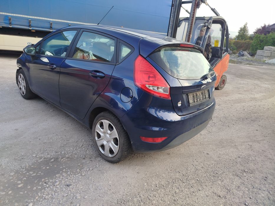 Fiesta MK7 lampy tył tylne stan bdb wysyłka