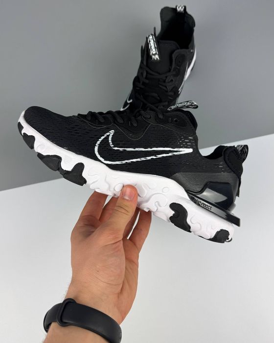 Чоловічі кросівки Nike React Vision Black White