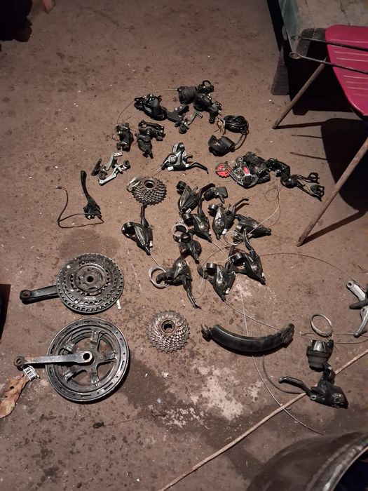 Переключатели скоростей перекидки Shimano передние звезды v-brake