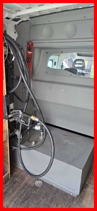 Zbiornik mobilny na olej napędowy o pojemności 250l