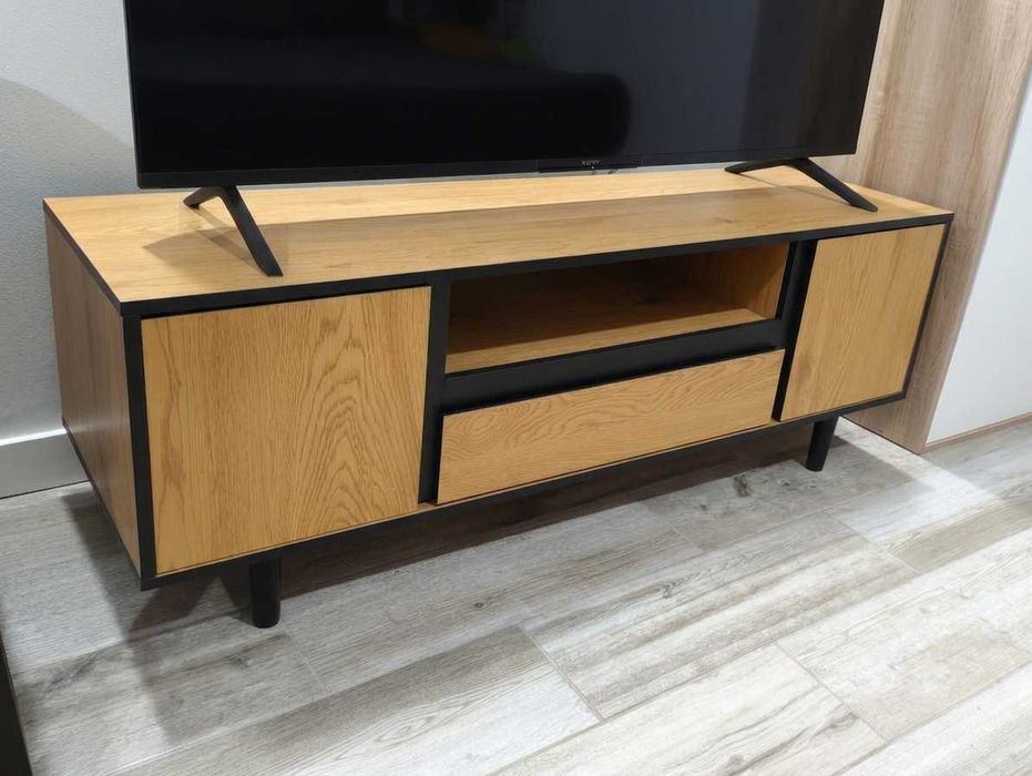 Móvel TV 120cm – Carvalho/Preto