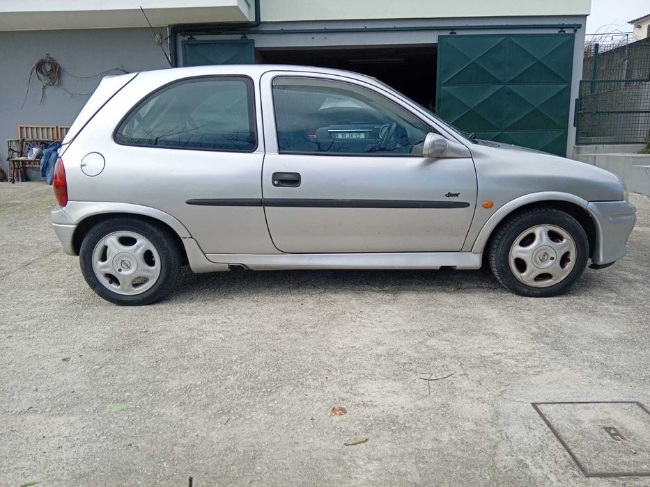 Opel corsa b sport