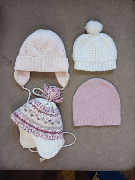 Шапочка, шапка зима, осінь на дівчинку. Дуже багато шапок на 1-3 роки.