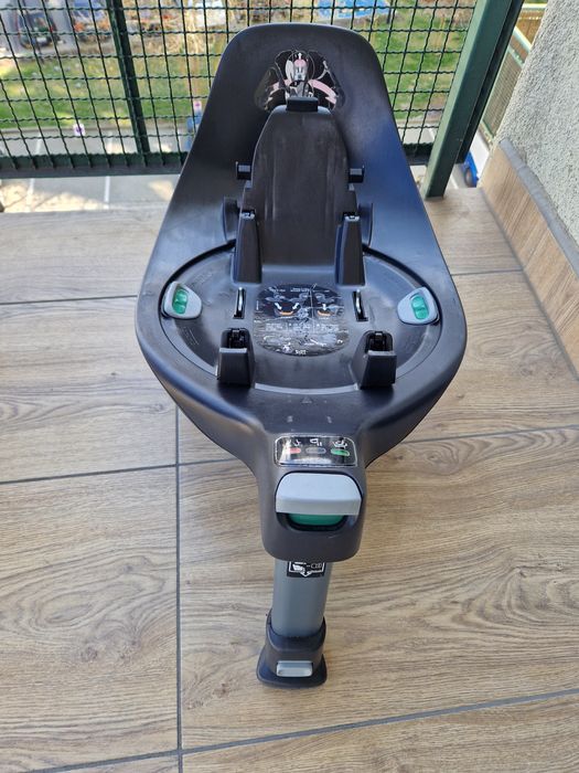 Fotelik Cybex Sirona Z+ z bazą