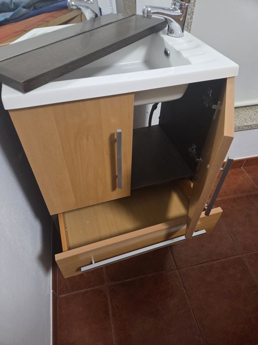 Móvel + Espelho casa de banho