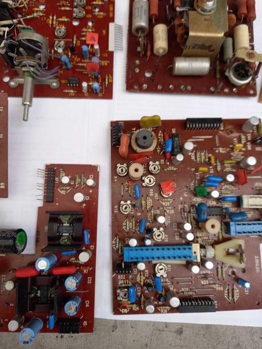 плати телевізора ссср радіодеталі плати