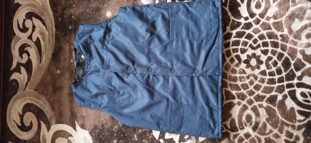 Жилет утеплений робочий на гудзики, розмір 52-54 (104-108).