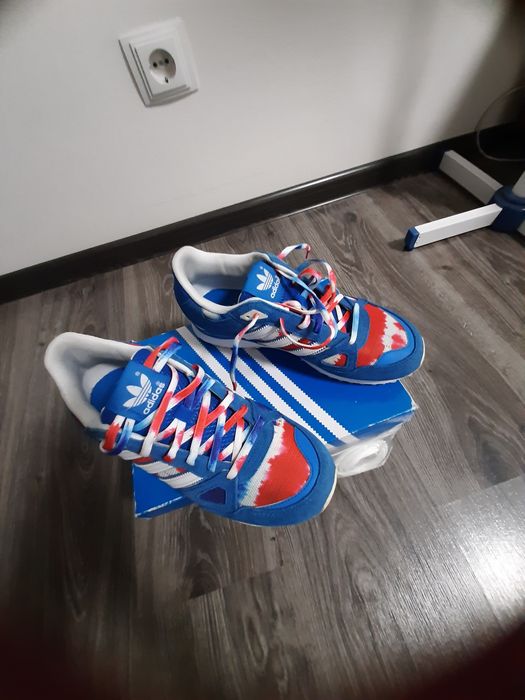 Продам  кросівки  Adidas