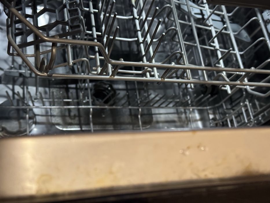 Пралка Miele w4144, духова шафа ventolux Барселона