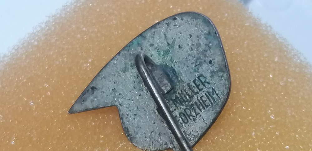 Pin  antigo Nsu Alemão