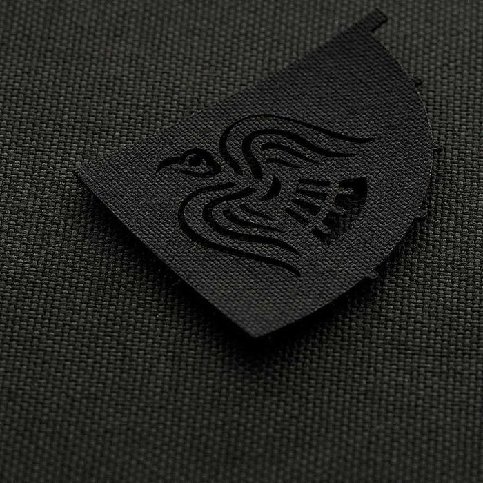 Naszywka na rzep Sztandar Wrona Cięta Laser Cut black