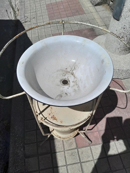 Lavatório.                         .