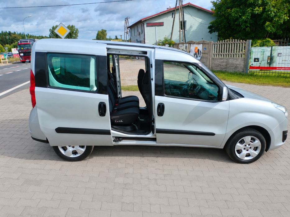 OPEL COMBO 1.6 DIESEL 105 KM z 2013!! 6 BIEGÓW!! TEMPOMAT!!! NISKI Udokumentowany Przebieg 176 TYŚ!!!
