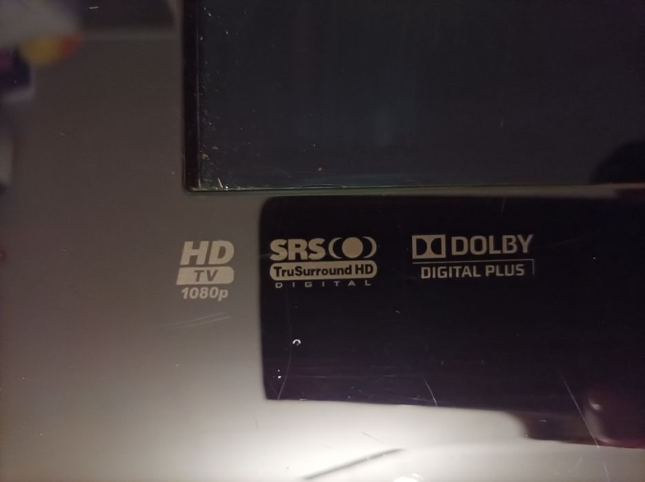 Telewizor  37 całi uszkodzony