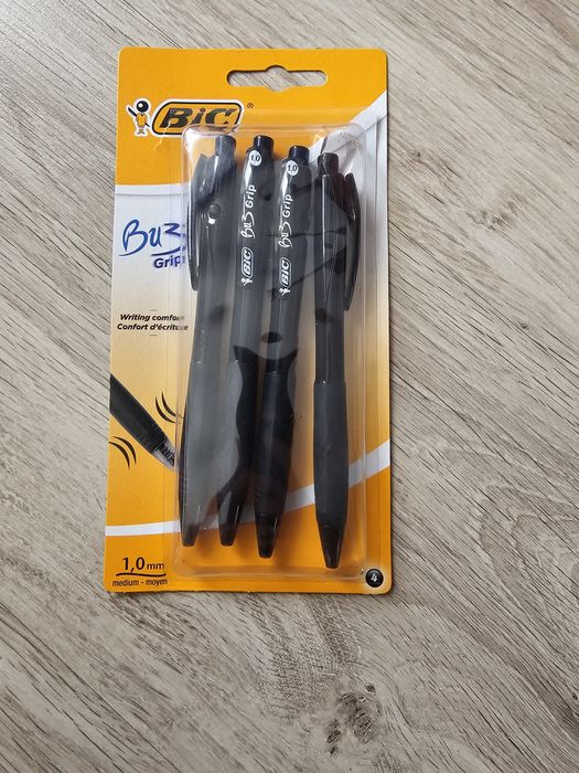 Sprzedam nowe długopisy bic