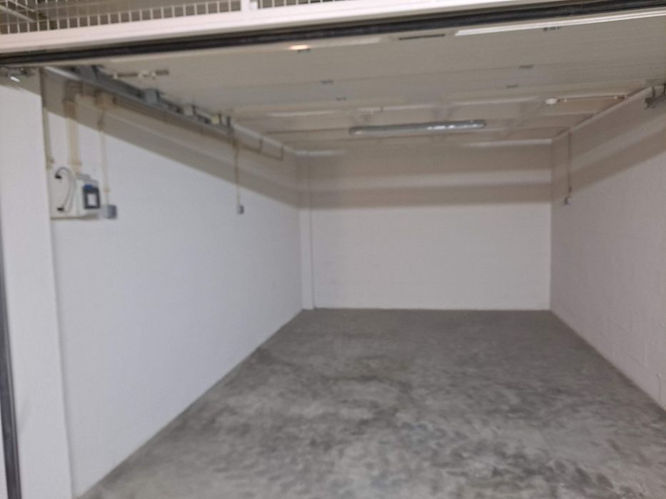 Garagem/Box para arrendar