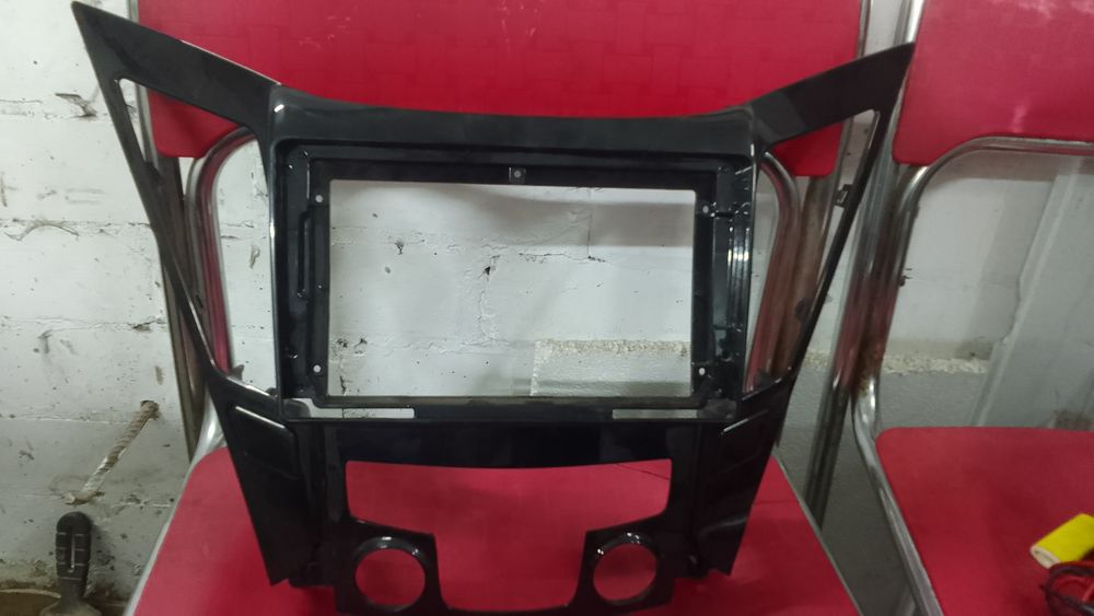 Продам рамку на СОНАТУ YF