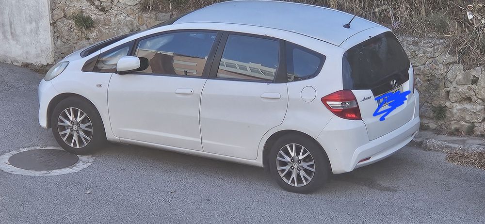Honda jazz em  bom estado