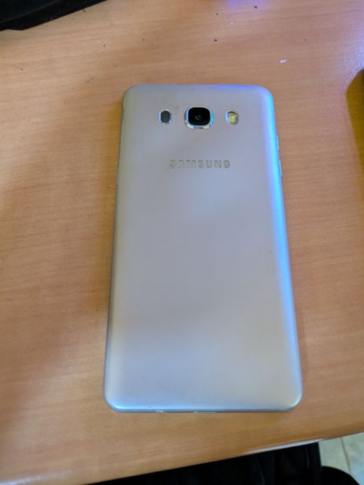 Samsung Galaxy J5 2016 android 10