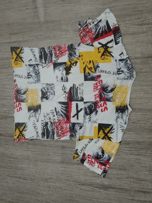 Sprzedam podkoszulek rozmiar XL.