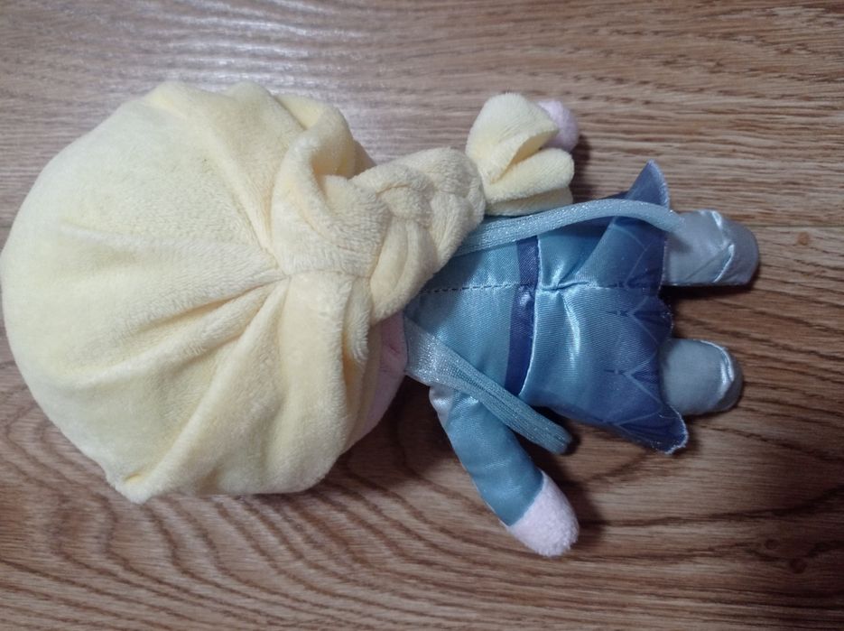 М'які іграшки Олаф та Ельза