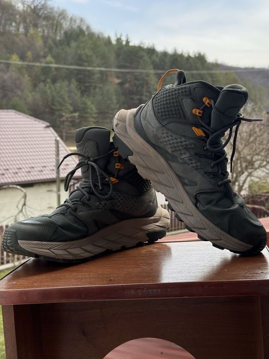 Трекінгові кросівки HOKA (Gore-Tex, Vibram)