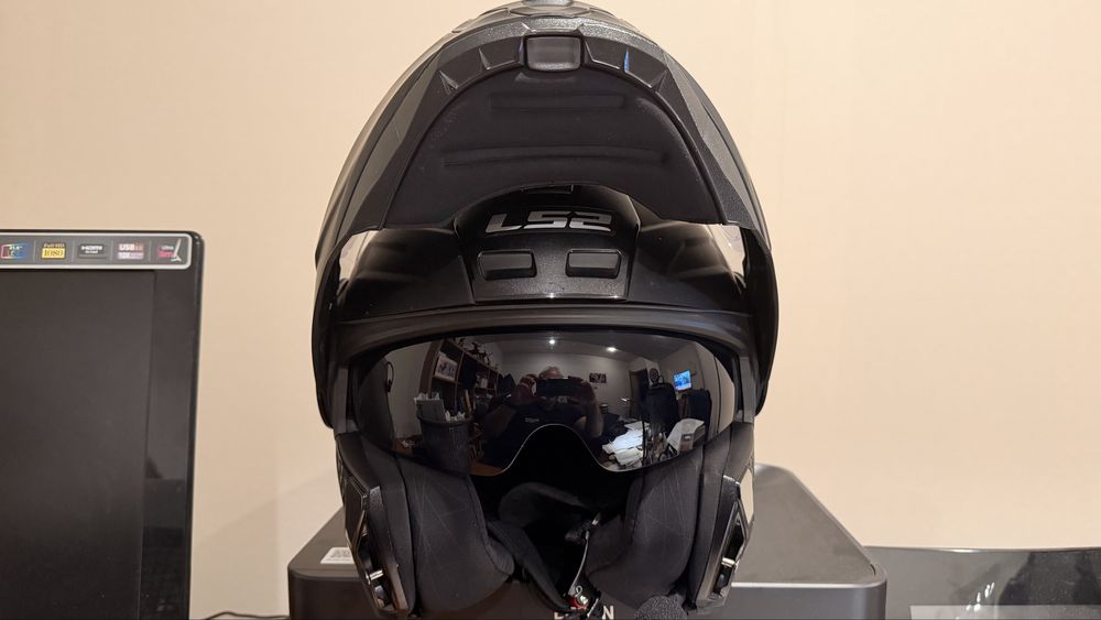 Capacete L52 modelar com auricular como novo XL