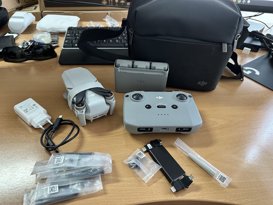 Drone DJI mini 2 fly more