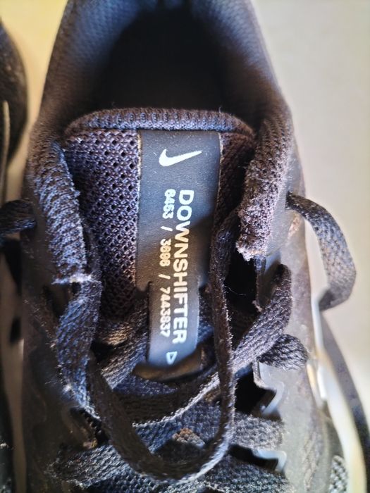 Tênis pretos Nike Downshifter
