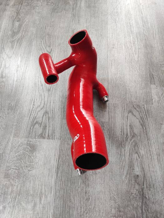 Mangueira de indução de silicone para entrada de ar 4 camadas.