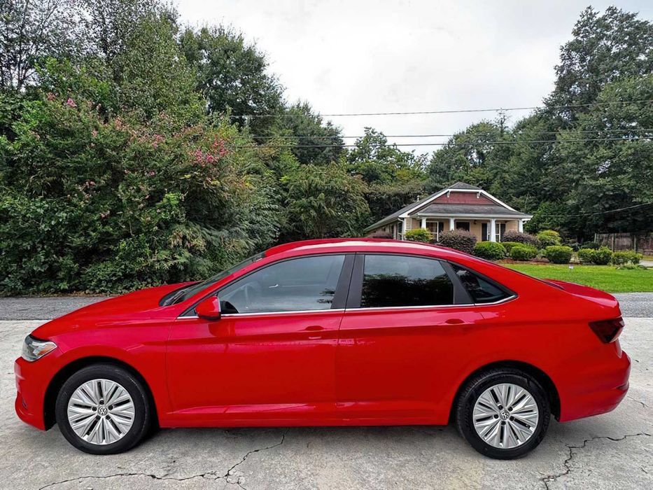 Volkswagen Jetta      2019