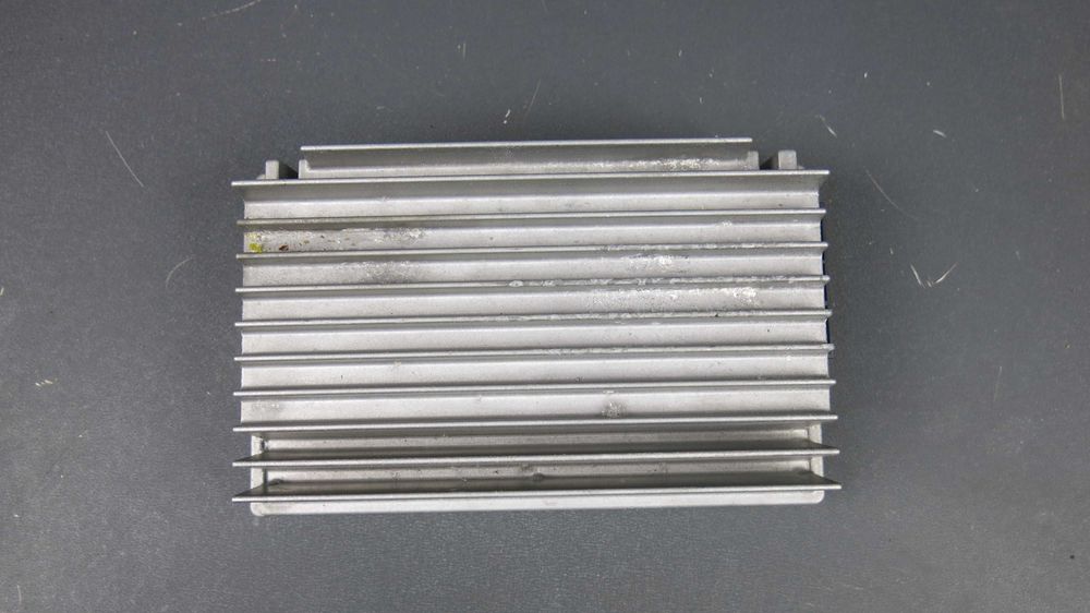 BMW E90 E91 wzmaczniacz HIFI Audio