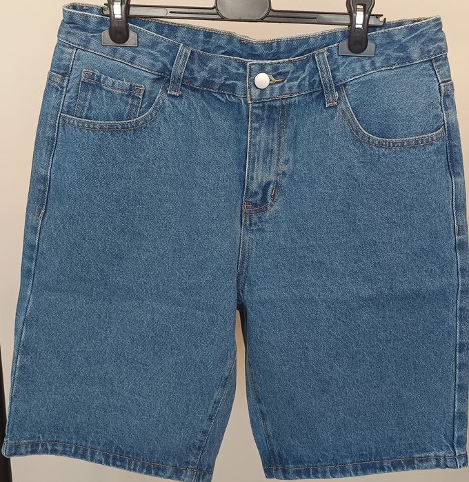 Трендові джинсові шорти