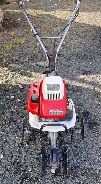 Motoenxada sachadeira honda FR 210