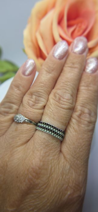 Pierścionek z koralików