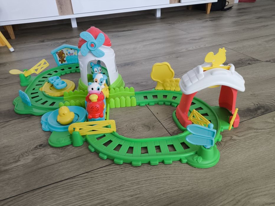 Interaktywna ciuchcia clementoni