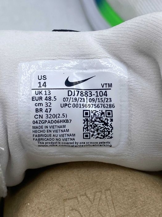 Кросівки чоловічі nike vomero 17 (fn1139-100) оригінал