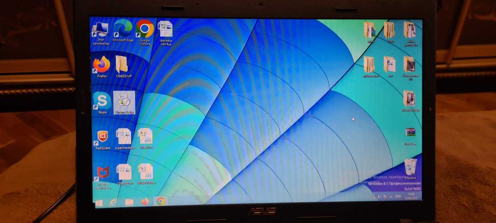 Ноутбук Asus X54L