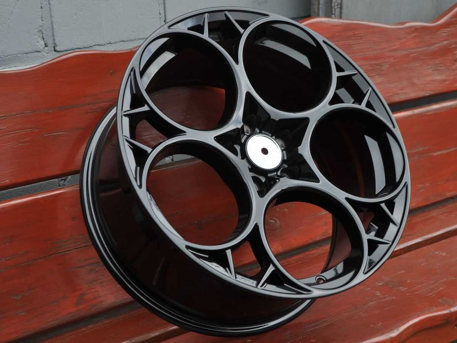 FELGI R18 5x110 Alfa Romeo Giulia Giulietta Stelvio Tonale Fiat 500x