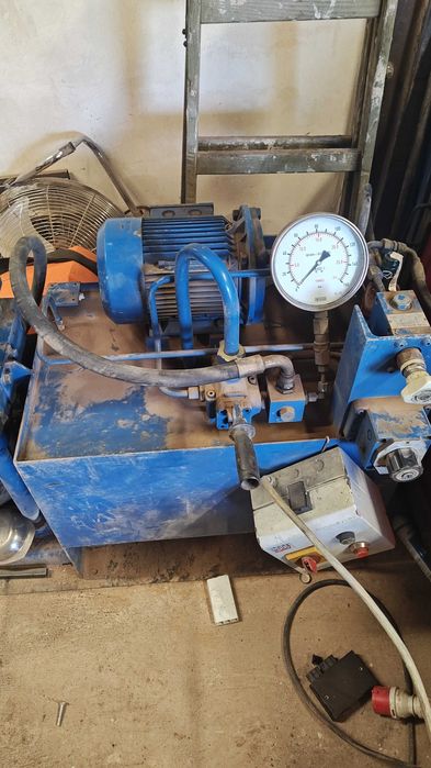 Prasa hydrauliczna