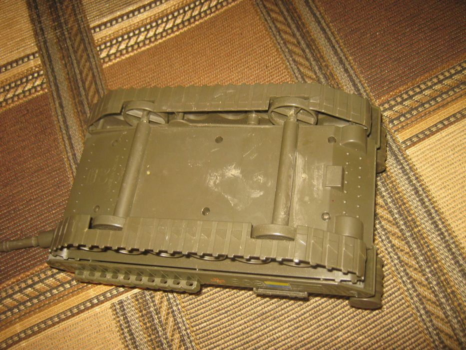 Танк Т-90,пластик