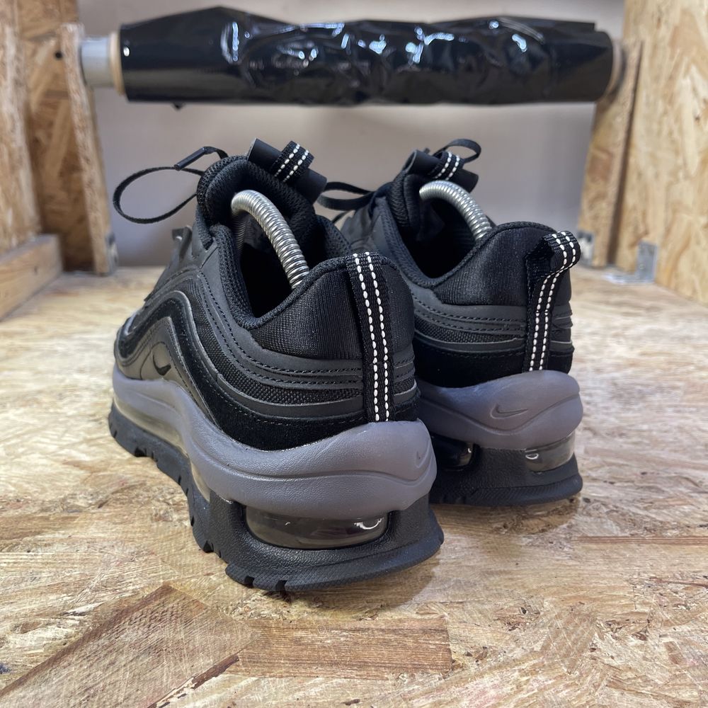 Air max 200 futura black 2025