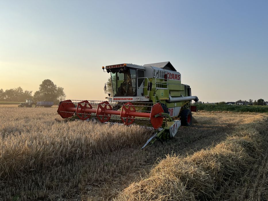 Claas Mega 218 Claas