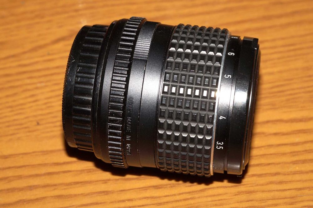 Pentax 50mm f/4 Macro SMC