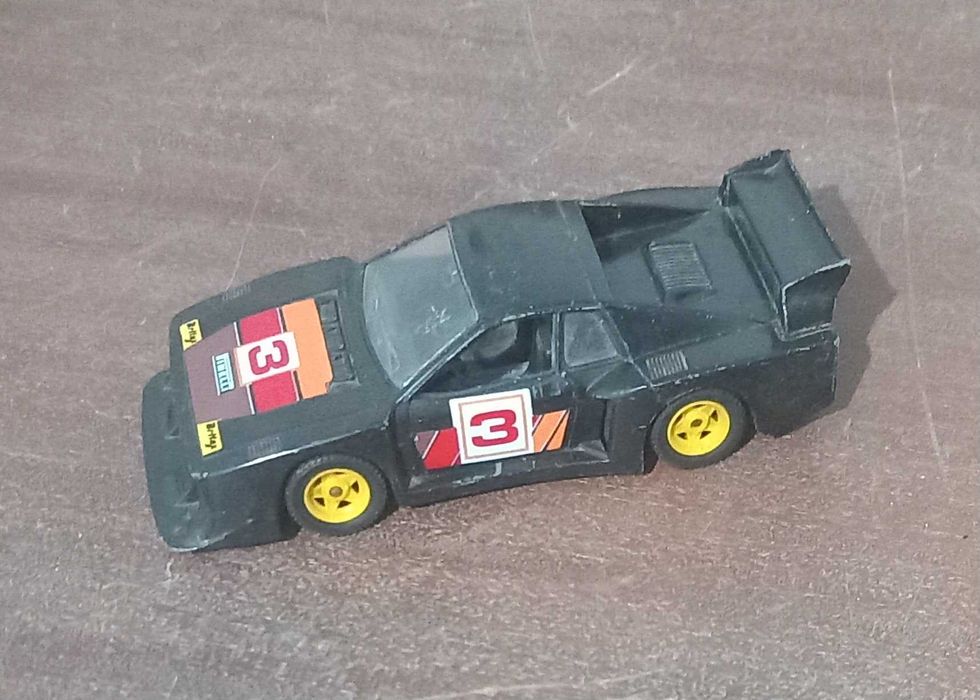 Miniatura escala 1.24 lancia beta