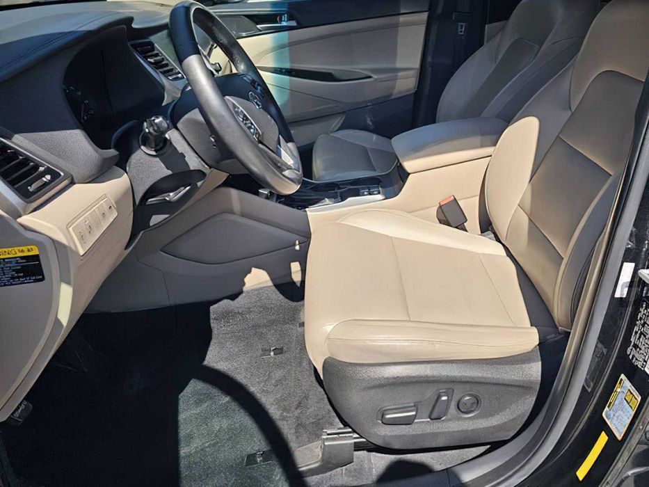 Hyundai Tucson Limited      2016