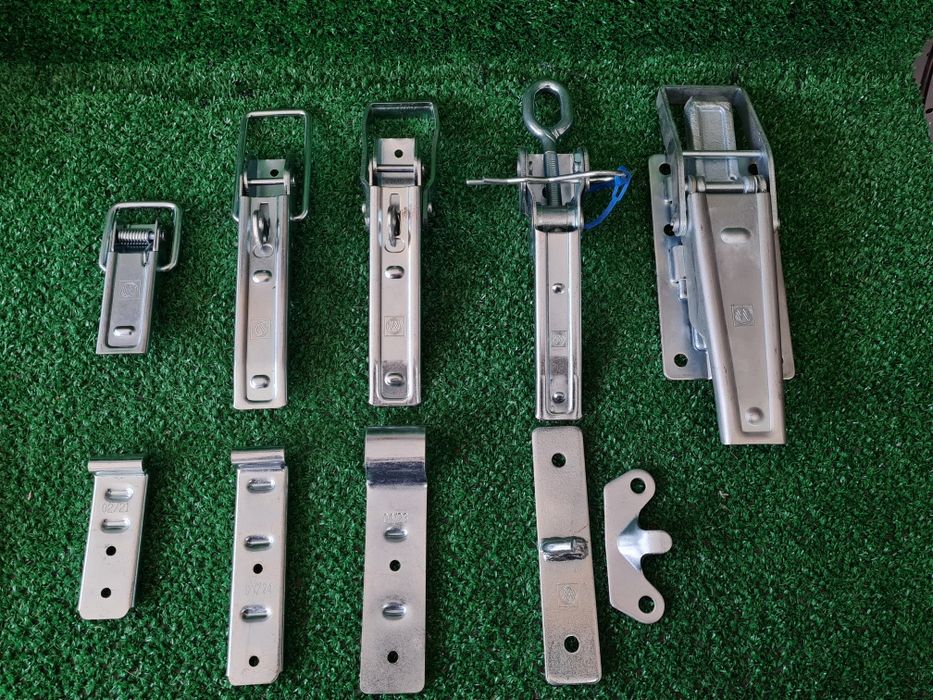 Замок бортовий  + відповідна частина  (пластина)  на причіп