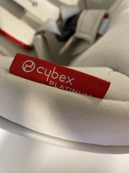 Cadeira auto Sirona Z i-Size cybex Ferrari