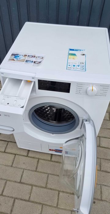 Zestaw Miele. Pralka W1 WWE 668 + Suszarka z pompą ciepła T1 TWH 620